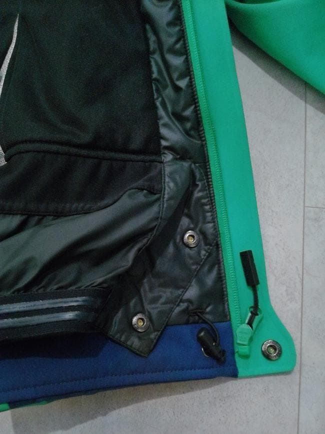 美品 オンヨネ Hyglater 4wayストレッチ スキーウエア 上下セット