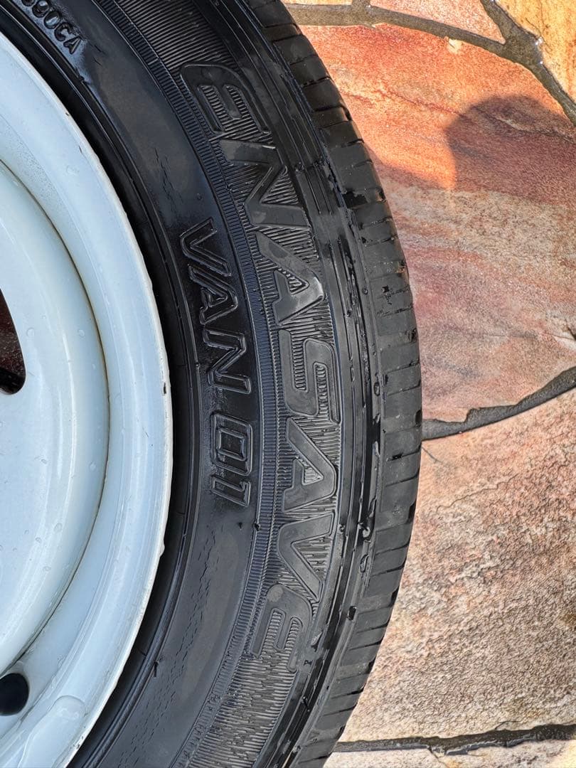 4*n様 14インチ ホワイト 5スポークホイール タイヤ付き4本セット