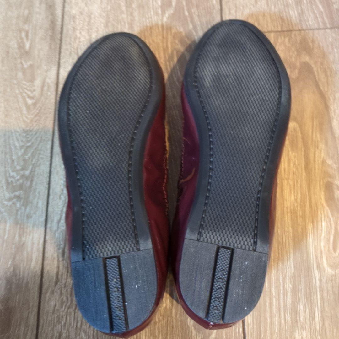PRADA ワインレッド フラットシューズ