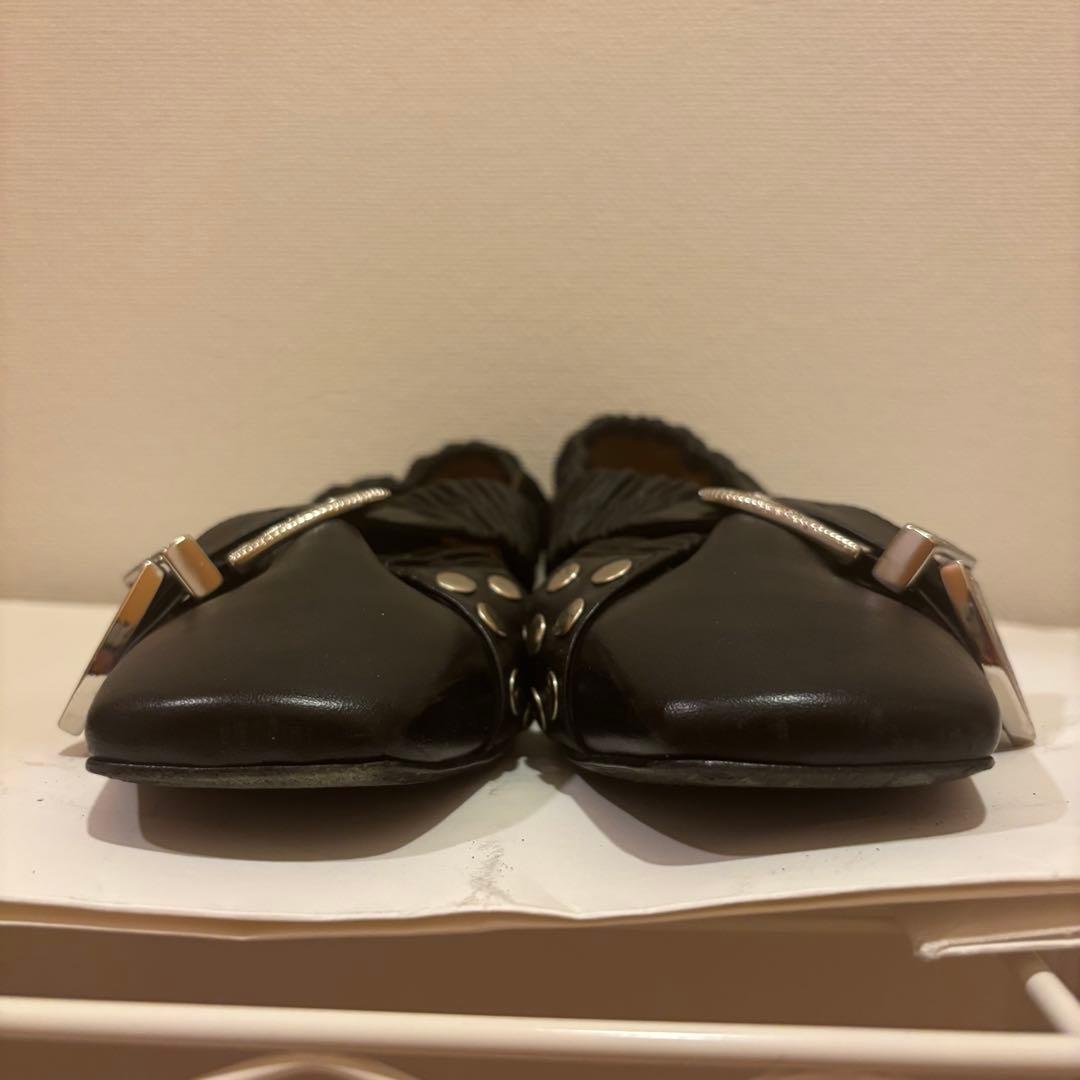 TOGA PULLA ブラックフラットシューズ