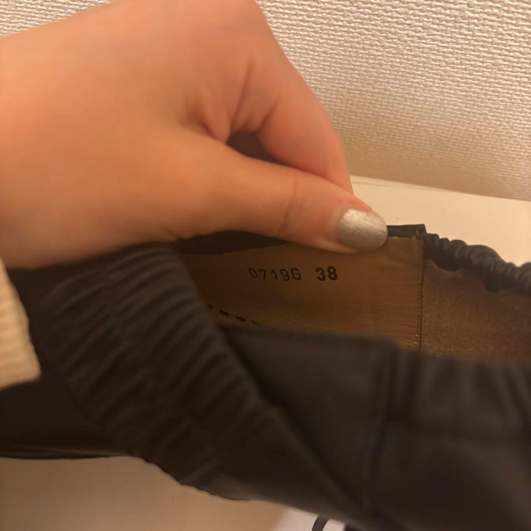 TOGA PULLA ブラックフラットシューズ