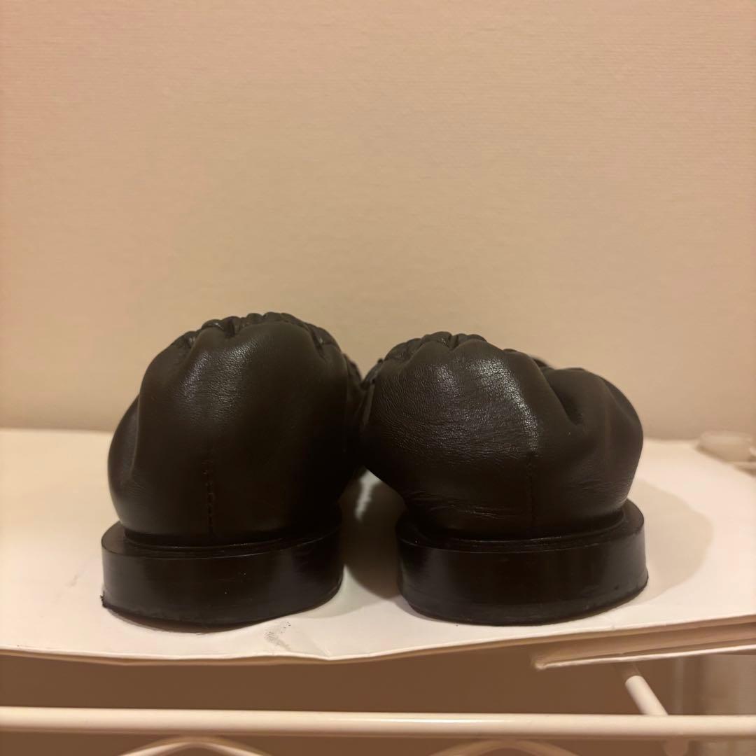 TOGA PULLA ブラックフラットシューズ