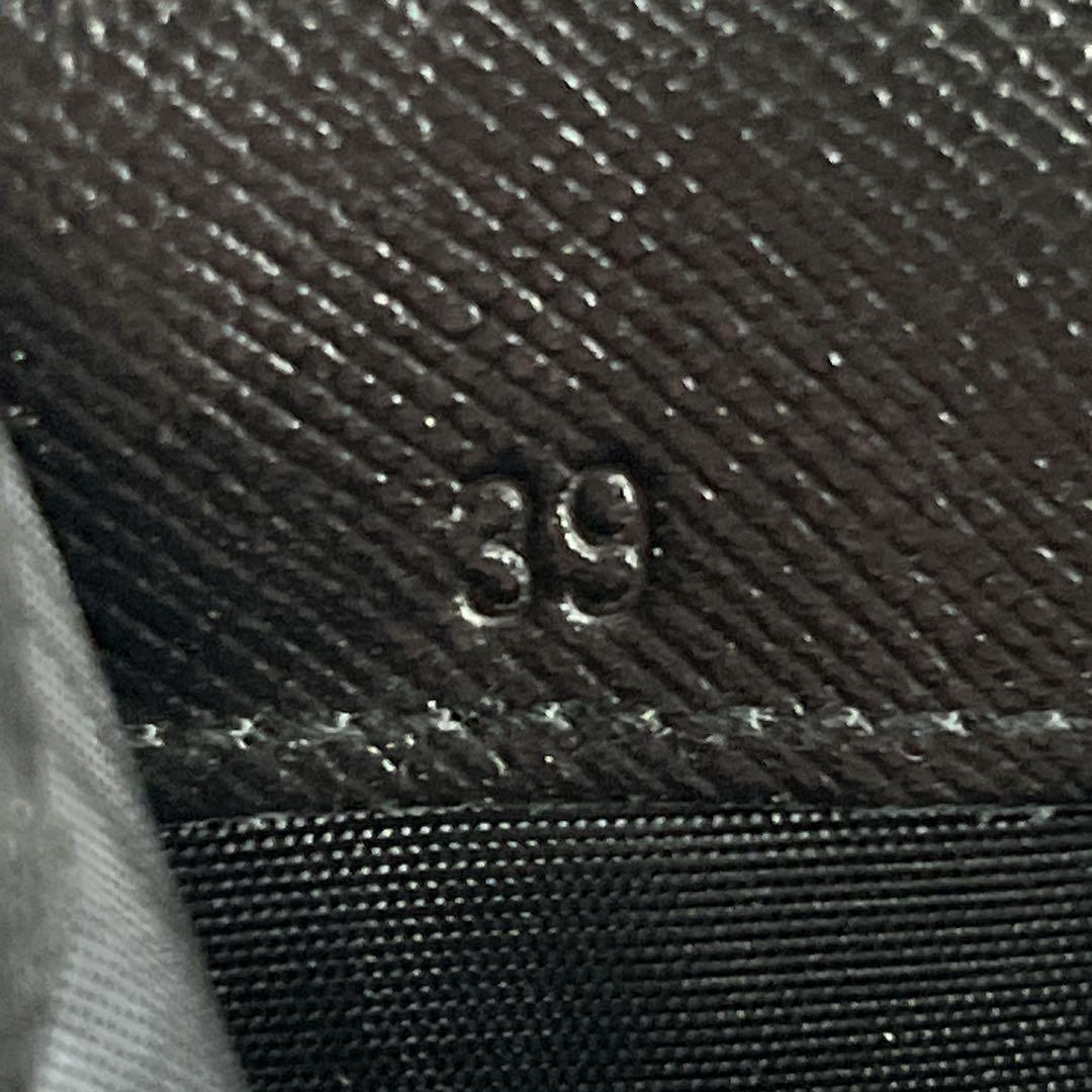付属品完備　PRADA 二つ折り財布　三角ロゴ　ブラック　サフィアーノレザー