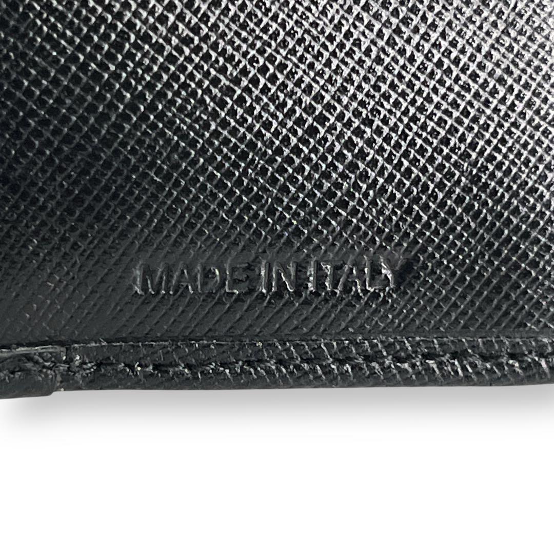 付属品完備　PRADA 二つ折り財布　三角ロゴ　ブラック　サフィアーノレザー