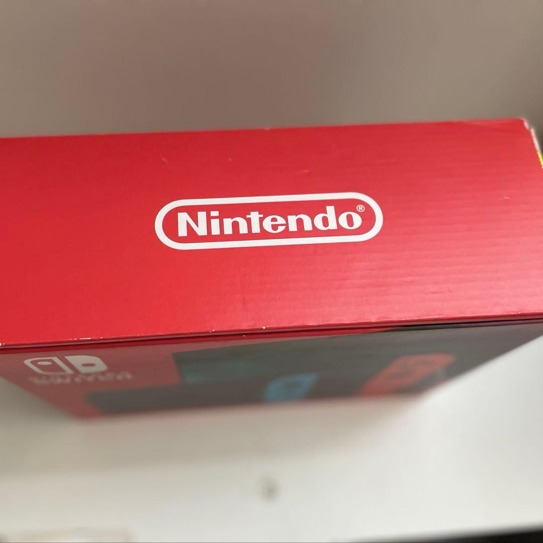 新品未使用NintendoSwitch本体Joy-Conネオンブルーネオンレッド