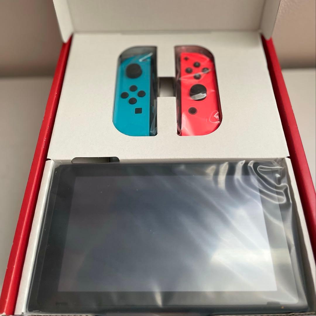 新品未使用NintendoSwitch本体Joy-Conネオンブルーネオンレッド