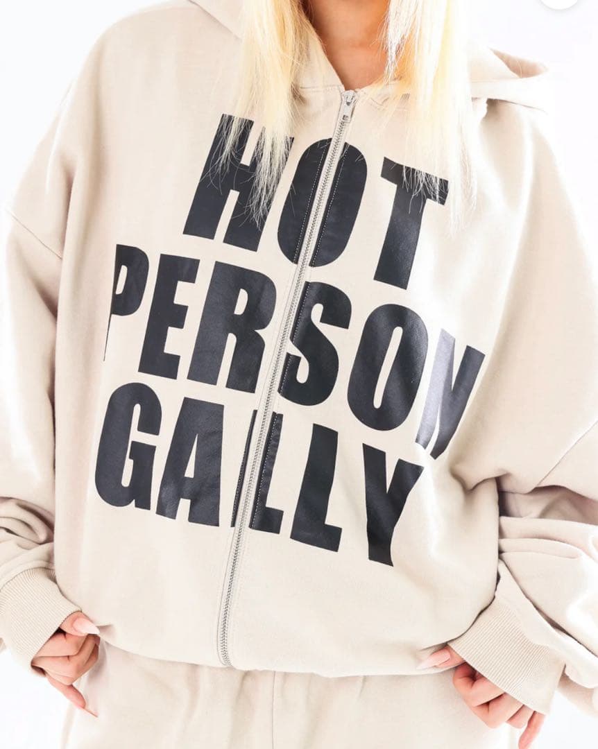 Gally Roll パーカー　フーディー　ジップアップ