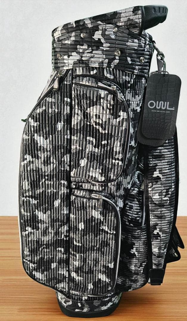 素人ゴルファー送料無料/超お　展示品未使用　OUUL 迷彩柄 ゴルフバッグ