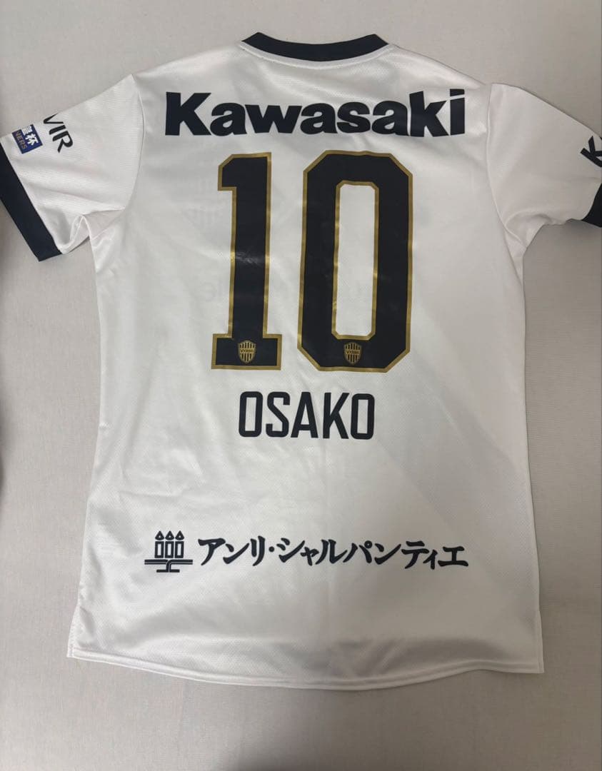 ヴィッセル神戸2025大迫勇也アウェイユニフォーム