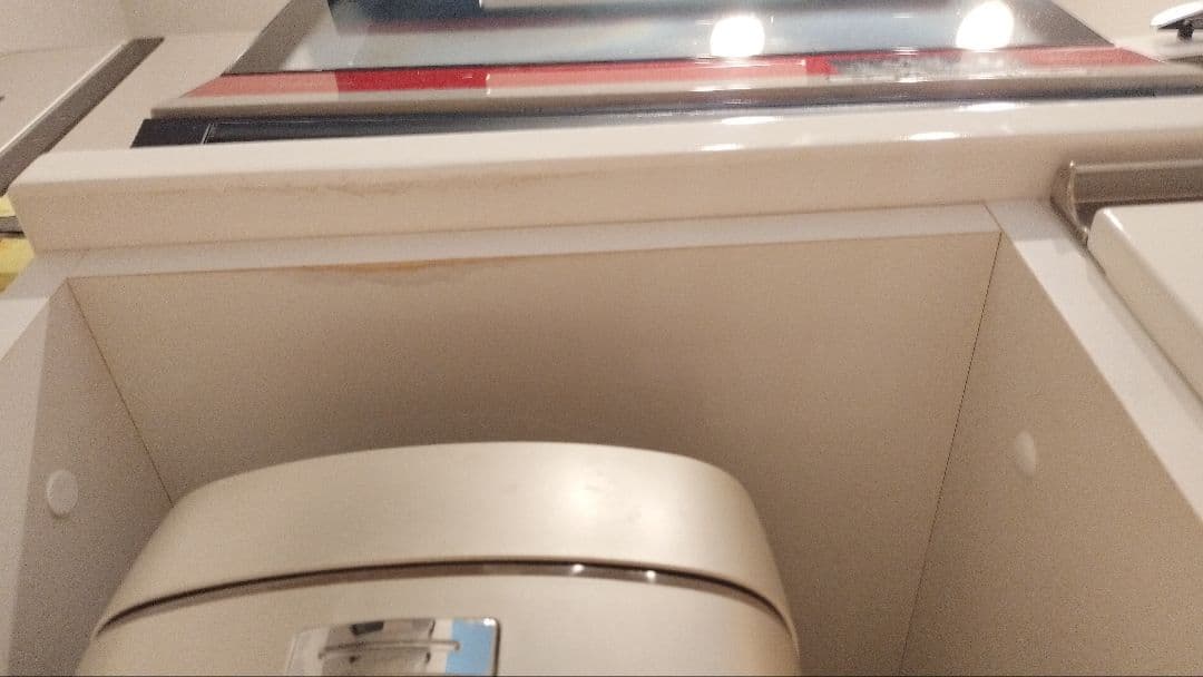 ホワイト 引き出し式食器棚 ニトリ