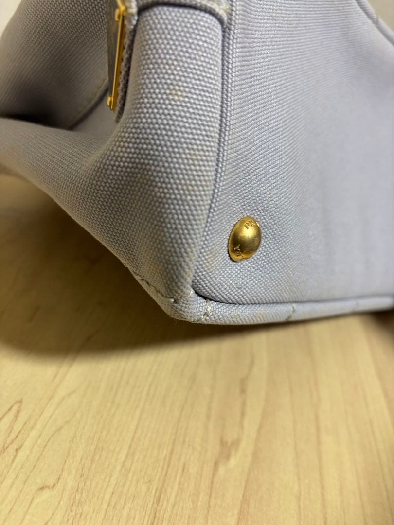 PRADA グレー ショルダーバッグ