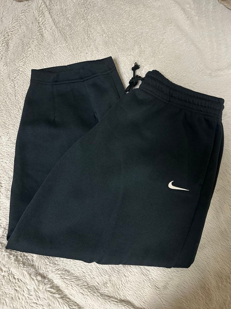 NIKE スウェットパンツ
