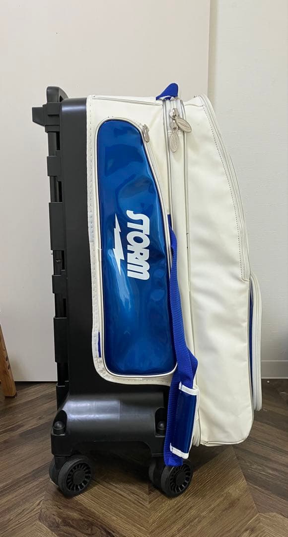 STORM ボウリング用キャリーバッグ ホワイト/ブルー