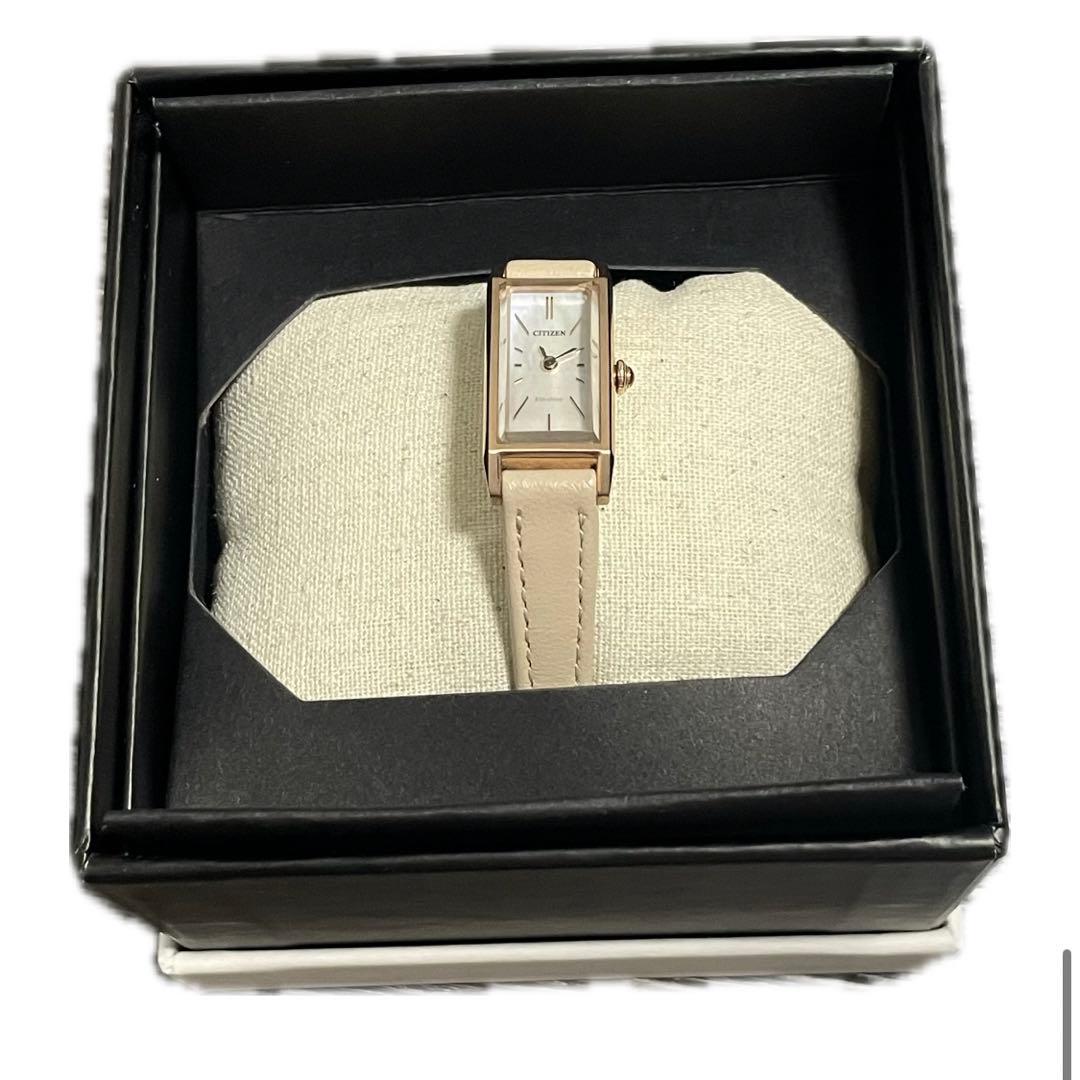 CITIZEN ベージュレザー