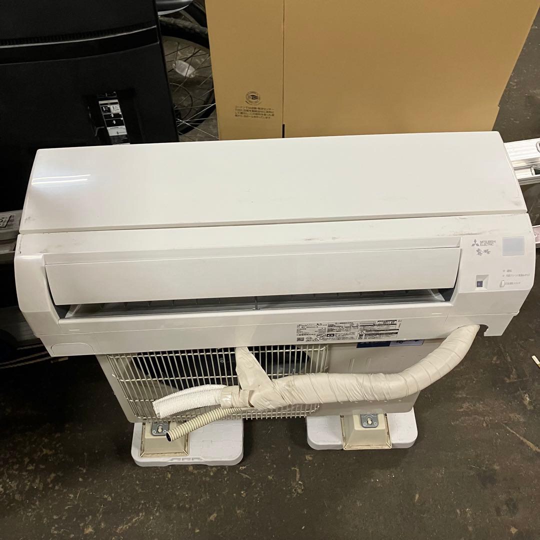 送料込み 三菱ルームエアコン 霧ヶ峰 MSZ-BKG2223-W 2023年製