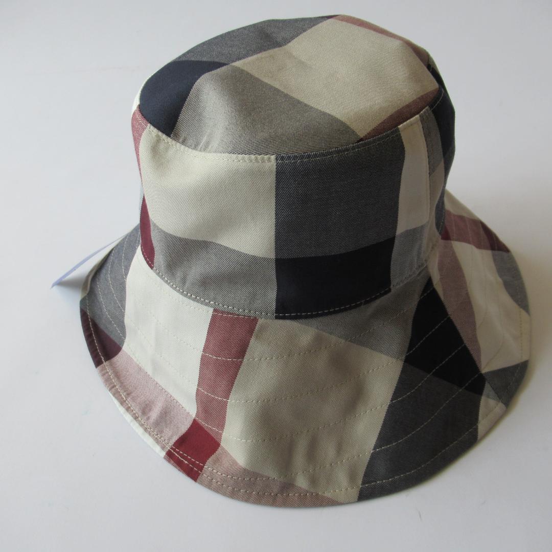 ブルーレーベルクレストブリッジ リバーシブル つば広バケットハット / 帽子