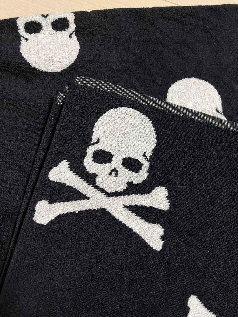 し*う様 ⭐︎希少⭐︎マスターマインド　大判ビーチタオル　ブランケット　リバーシ