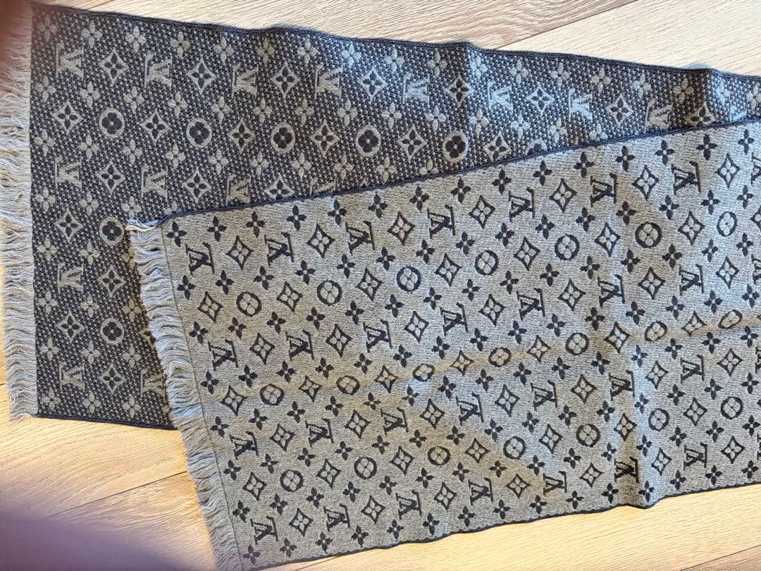 マフラー・モノグラム クラシック M70932 グリクレール