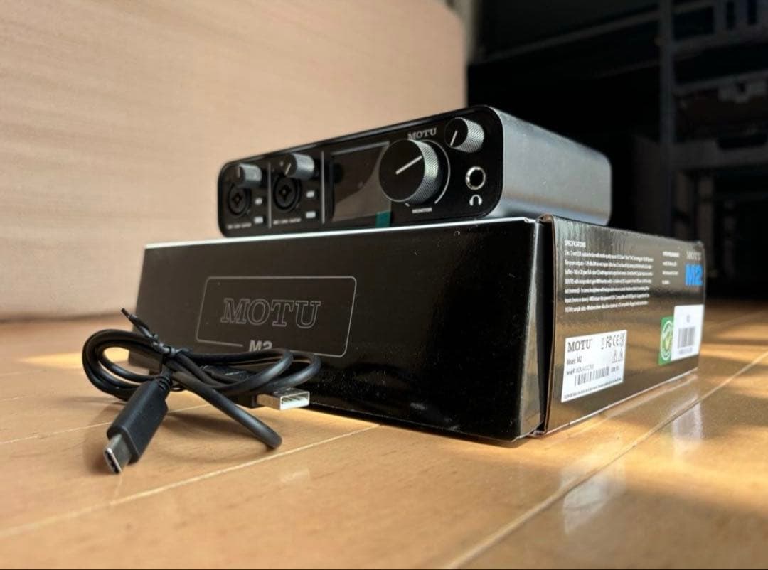 美品　MOTU M2