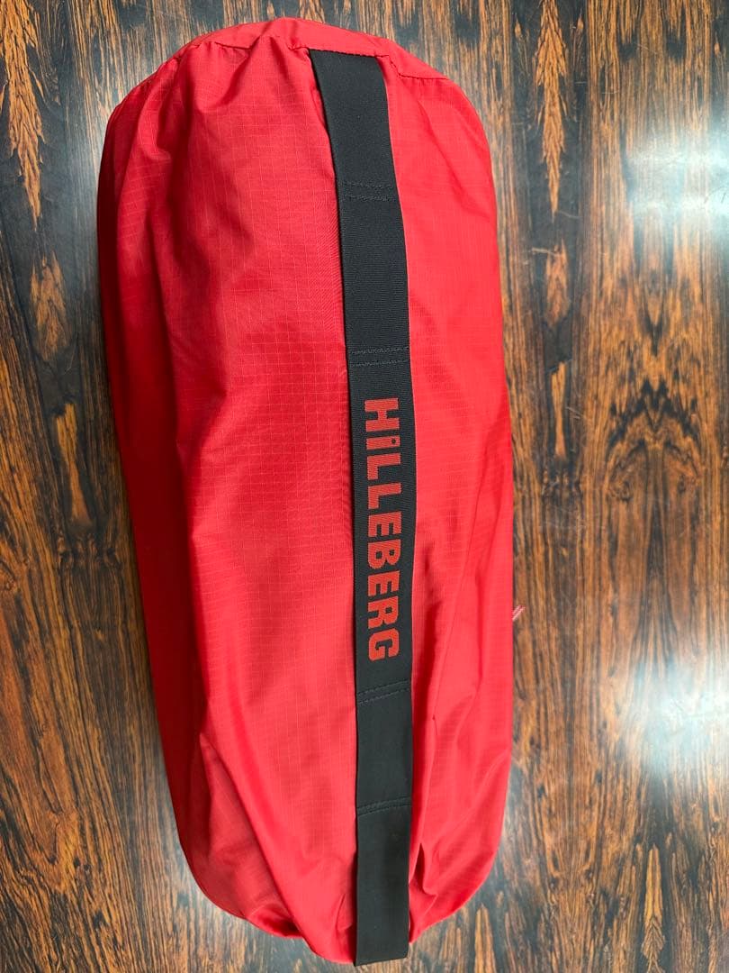 ヒルバーグ　スタイカ　テント　レッド