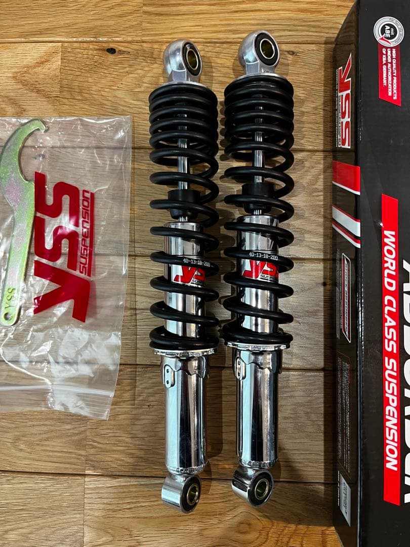 YSS 東京堂　リアサスペンション　スーパーカブ　330mm ２本