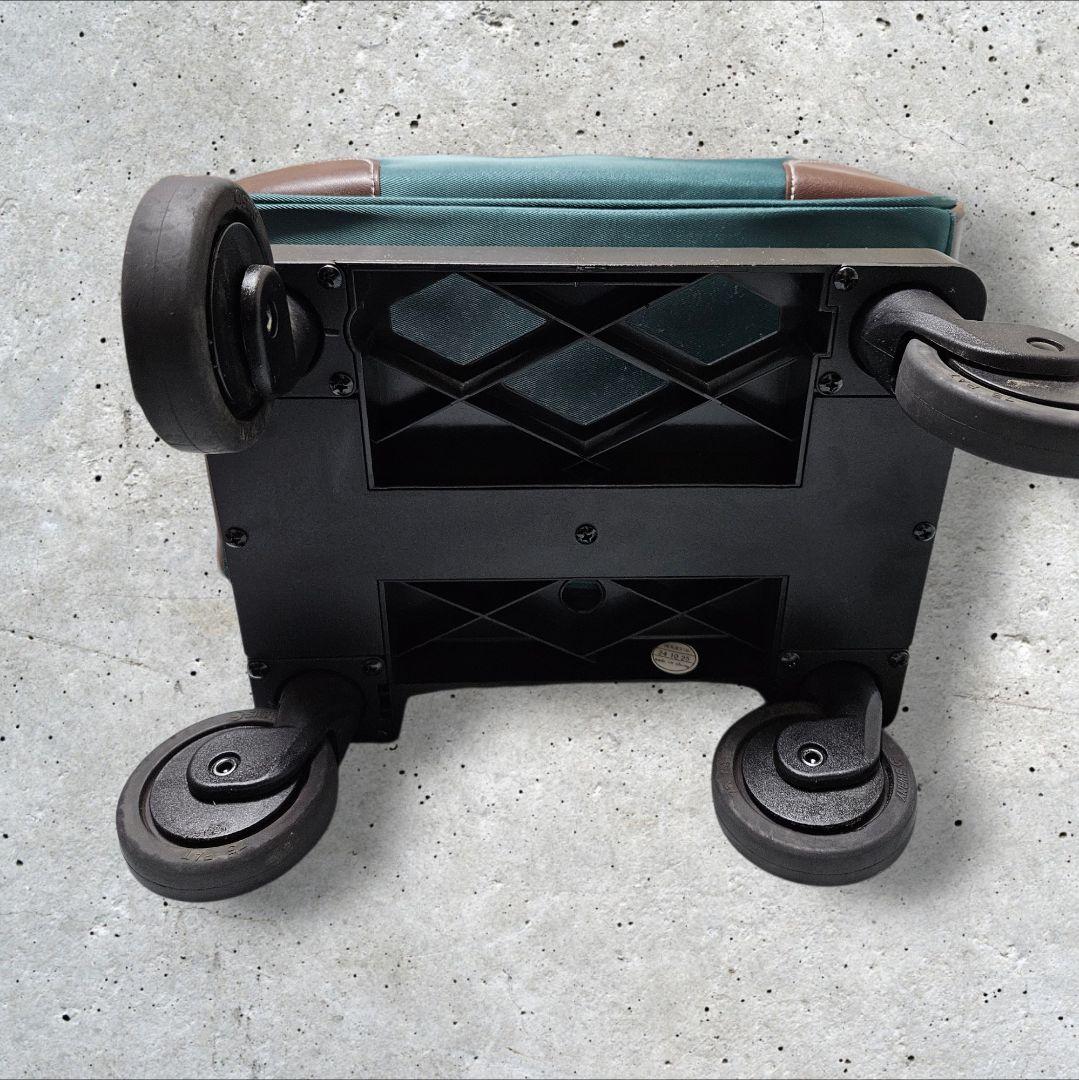 な*ま様 SWANY（スワニー）トランジットラウンジ 容量：21L ／重量：約2