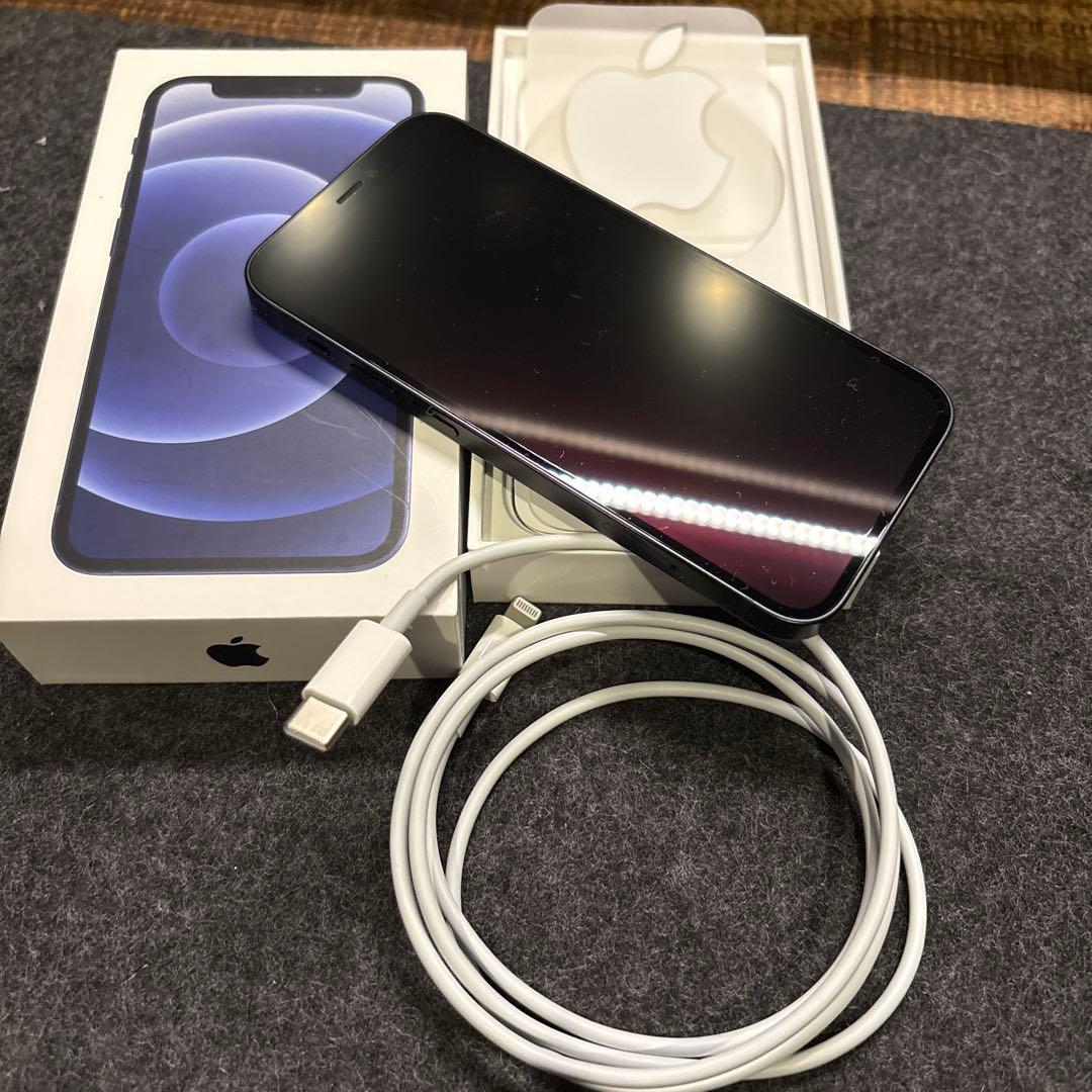 h*3様 Apple iPhone 12 mini ブラック 本体　128g