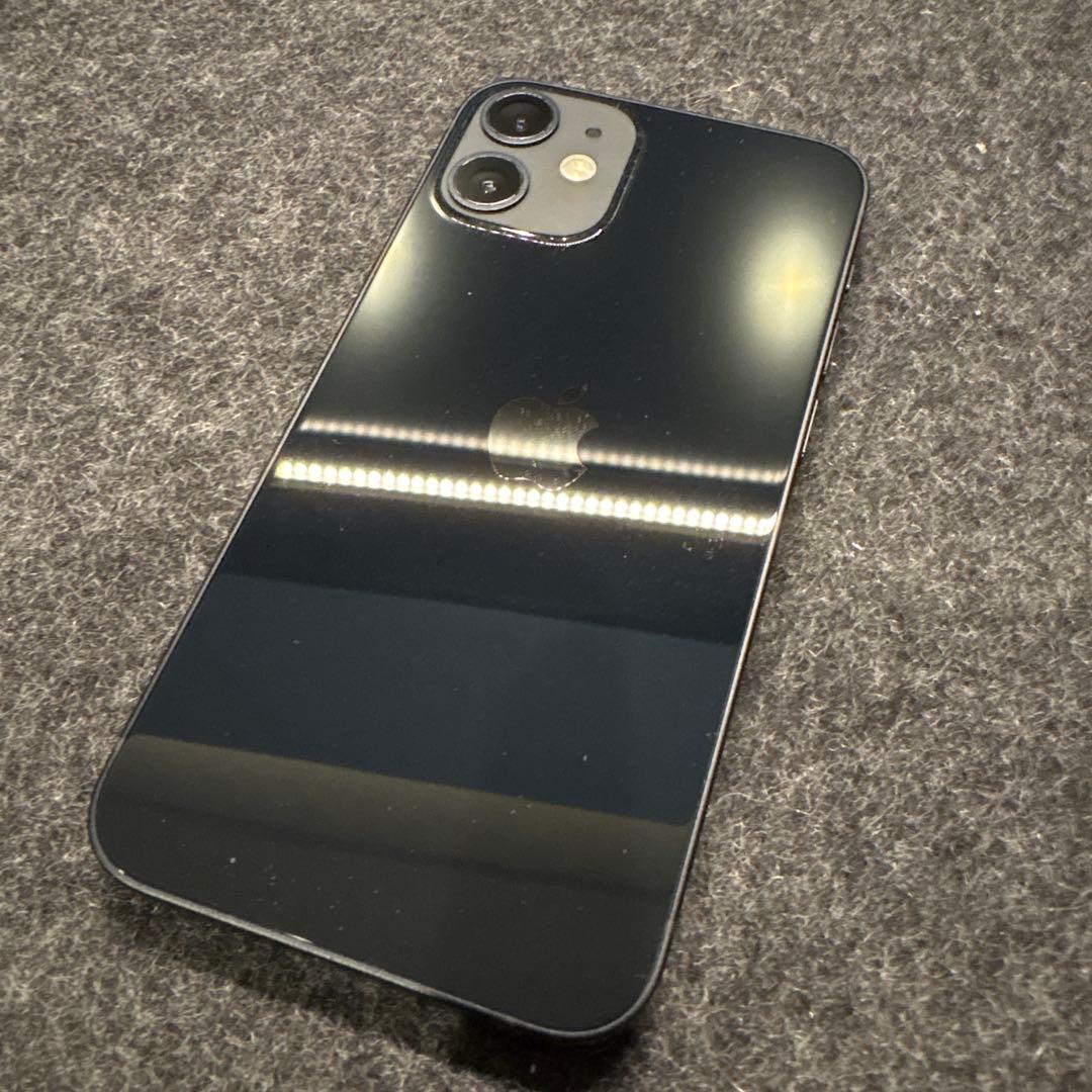 h*3様 Apple iPhone 12 mini ブラック 本体　128g