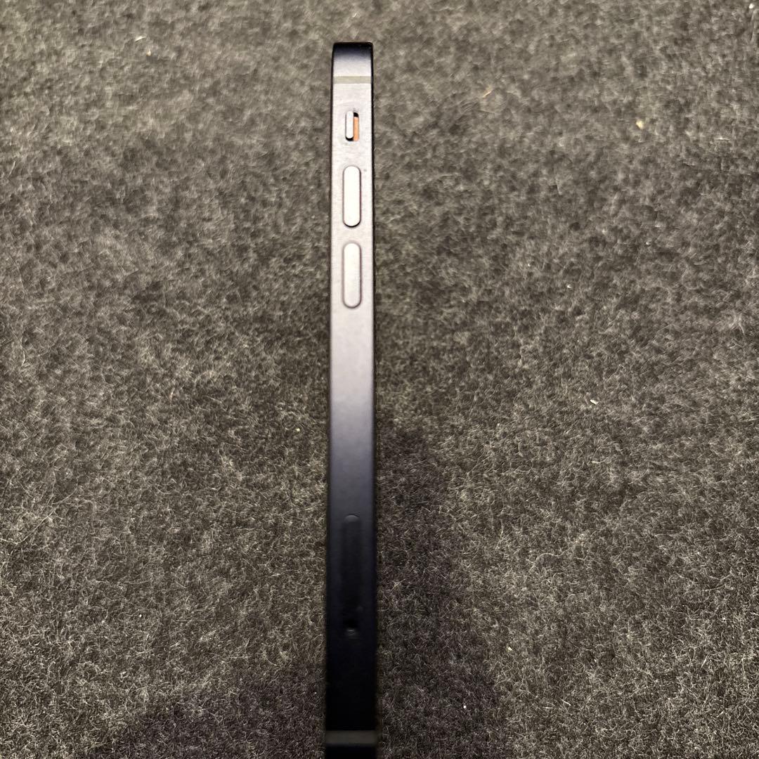 h*3様 Apple iPhone 12 mini ブラック 本体　128g