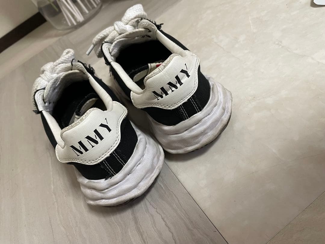 MMY スニーカー 黒/白
