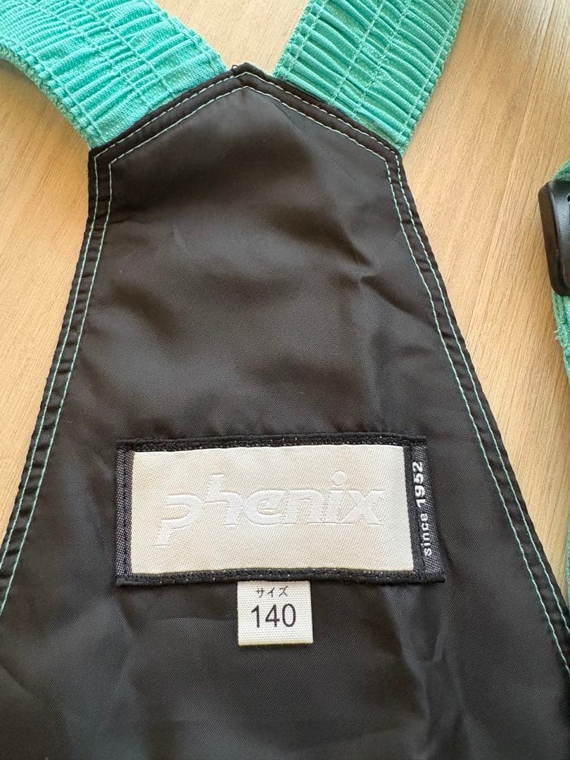 美品！フェニックス Phenix 140 スキーウェア 花柄