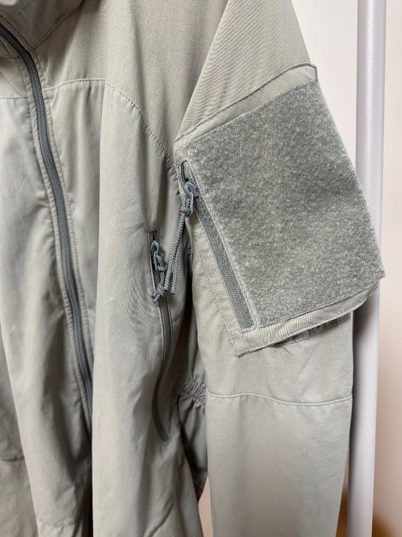 美品 訳あり patagonia mars level5 jacket L-R