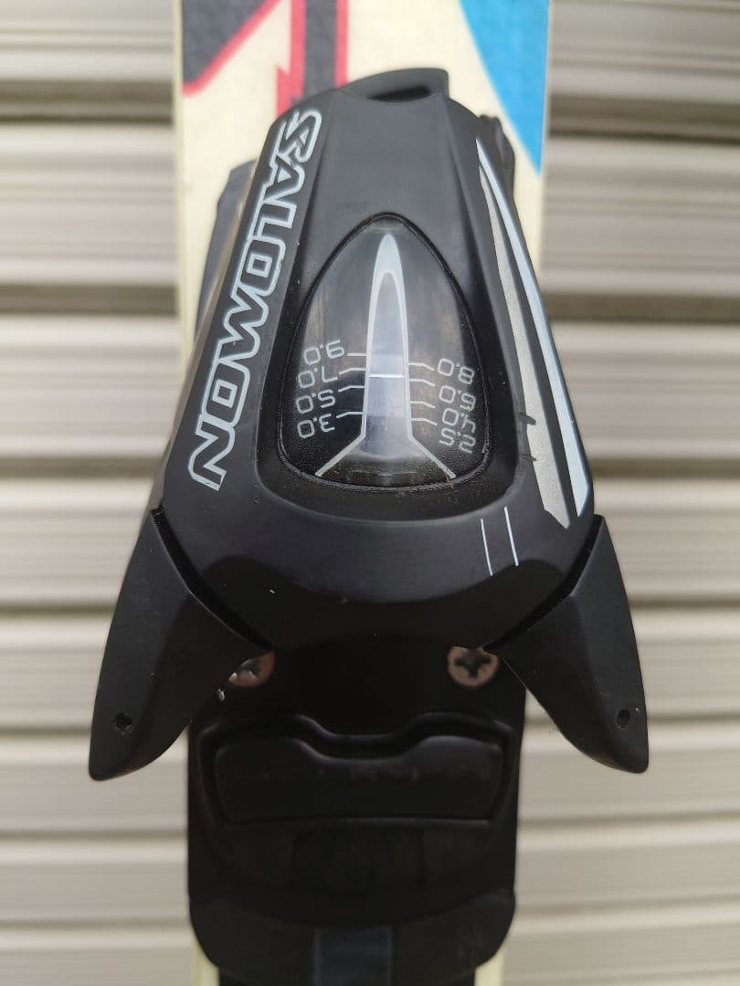 SALOMON SC7000　130 cm スキー板 可動式バインディング付き