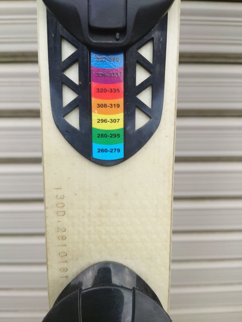 SALOMON SC7000　130 cm スキー板 可動式バインディング付き