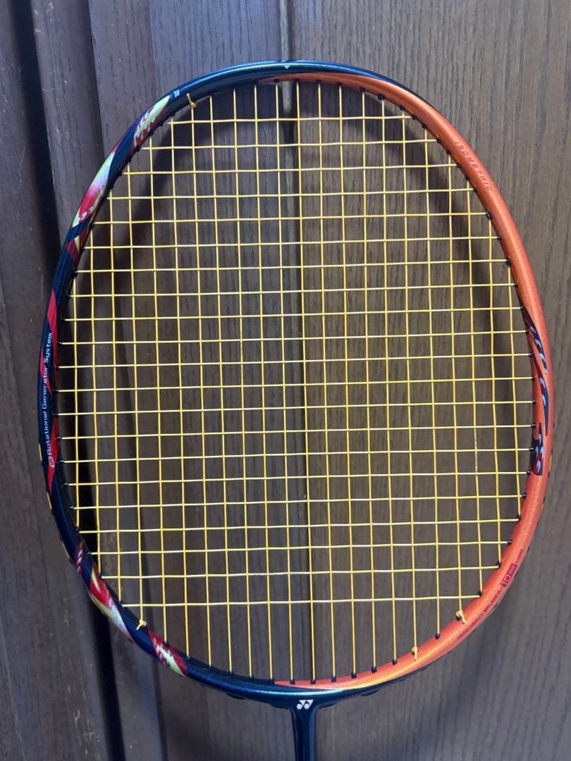 【超美品】ヨネックス 4U5アストロクス99 バドミントンラケット