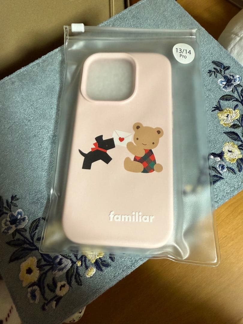 【新品・未使用品】 familiar ファミリア iPhoneケース14Pro