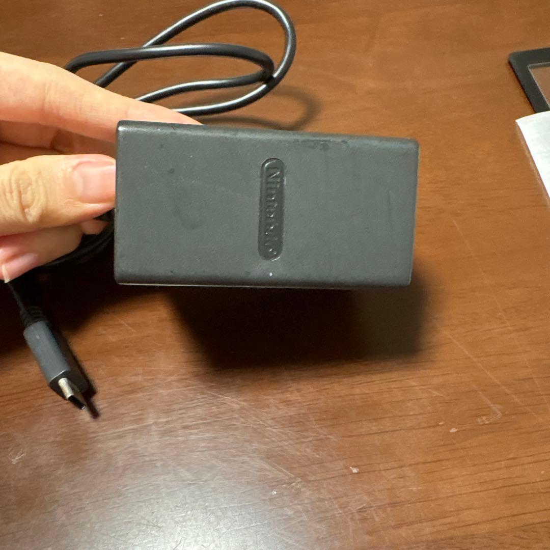 Nintendo Switch Lite ピンク (箱無し）＋保護フィルム付き