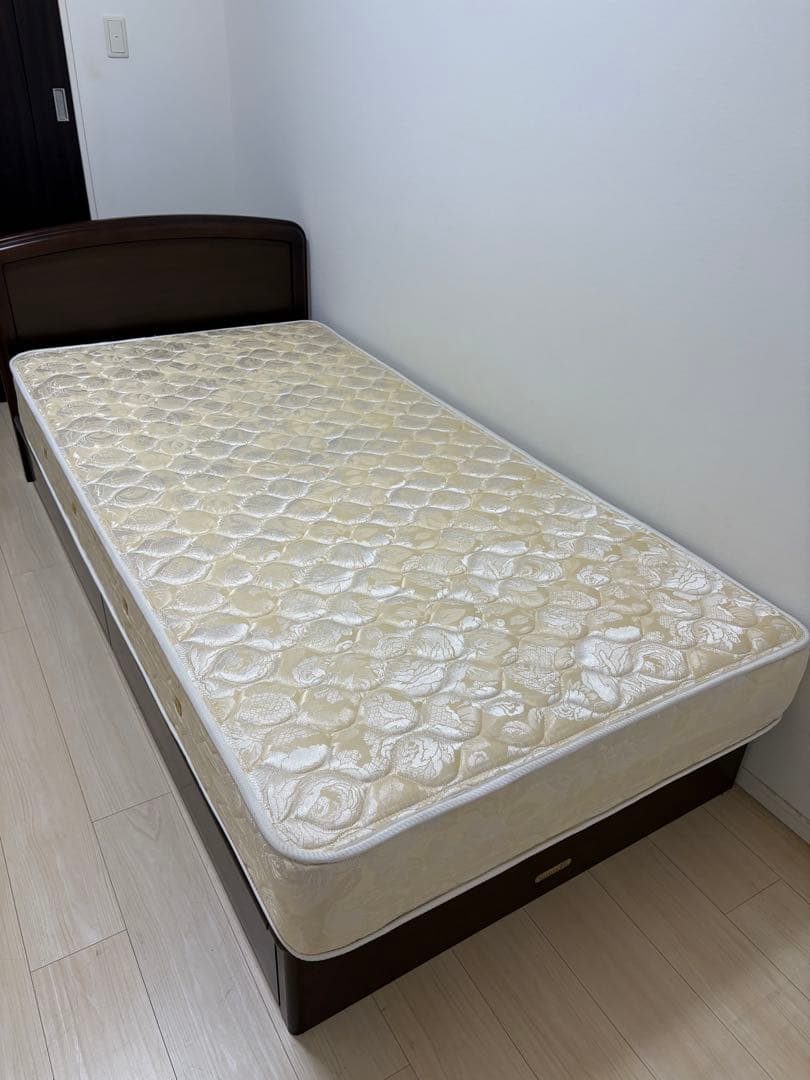 シモンズ　シングル　マットレス　ドクターハード