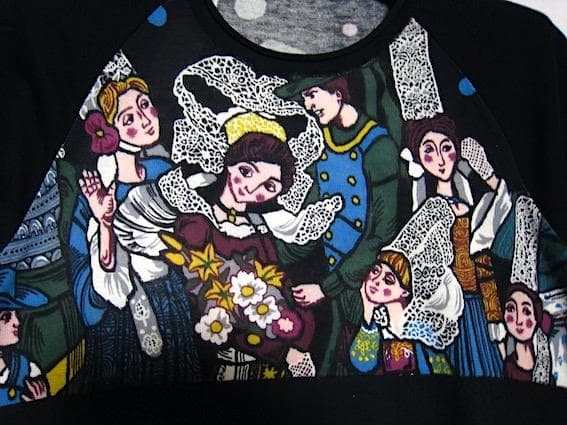 トクコプルミエヴォル☆試着のみ！女の子とお花 コットンニットチュニック☆