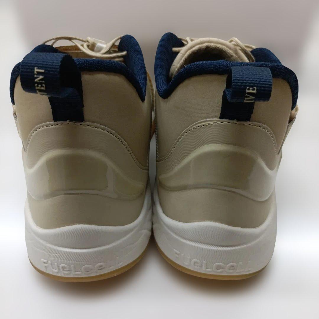 美品 new balance シューズ リンドーア