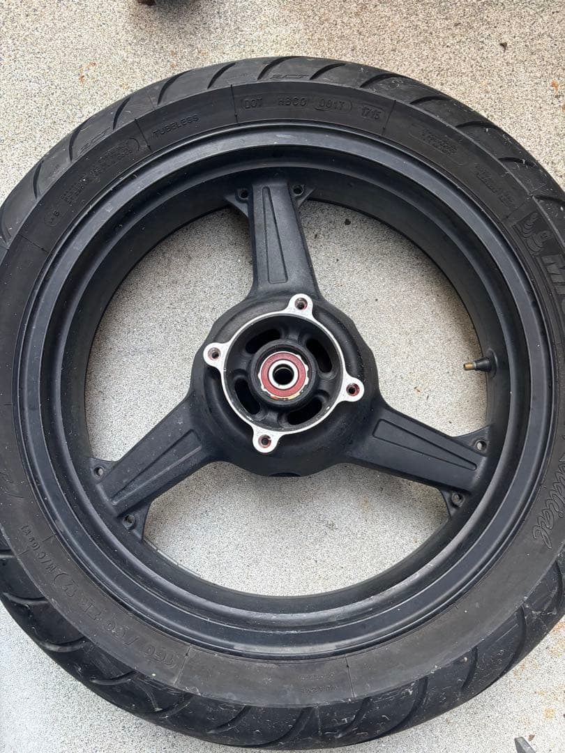 ゼファーχ純正ホイール