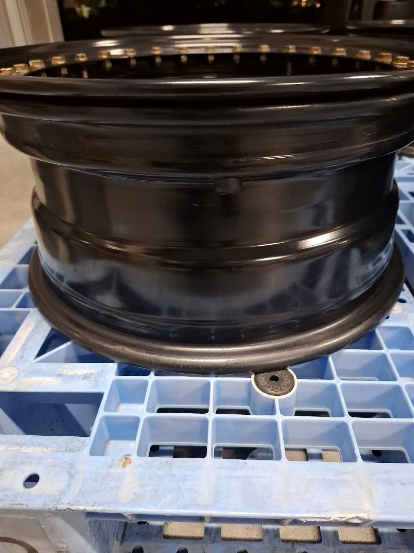 【89】　16インチ ホイール