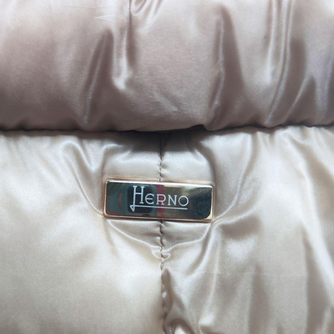【未使用級】HERNO ヘルノ ダウンベスト キャメルゴールド 44 Lサイズ