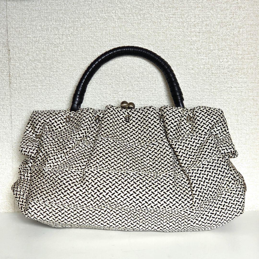 【よしじろう】