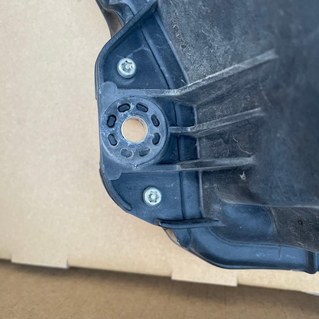 日野中型車 Fr左ヘッドライト