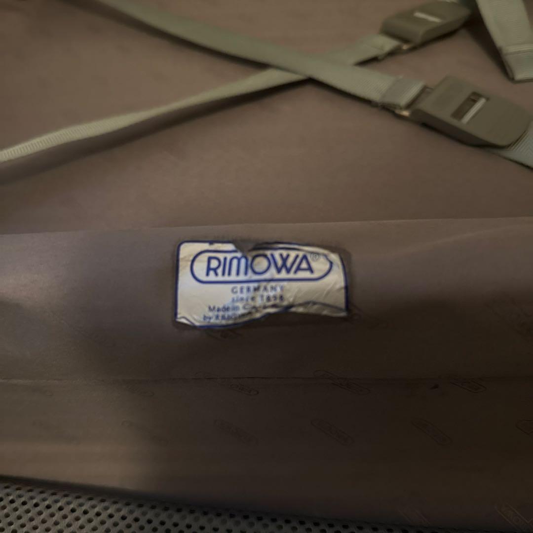 Rimowa　サルサ　35L 2輪　 red 機内持込　TSA 廃盤