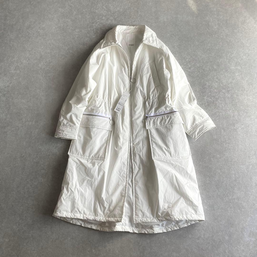 SHENERY ドロスト付き 中綿 ロングコート ホワイト 24AW