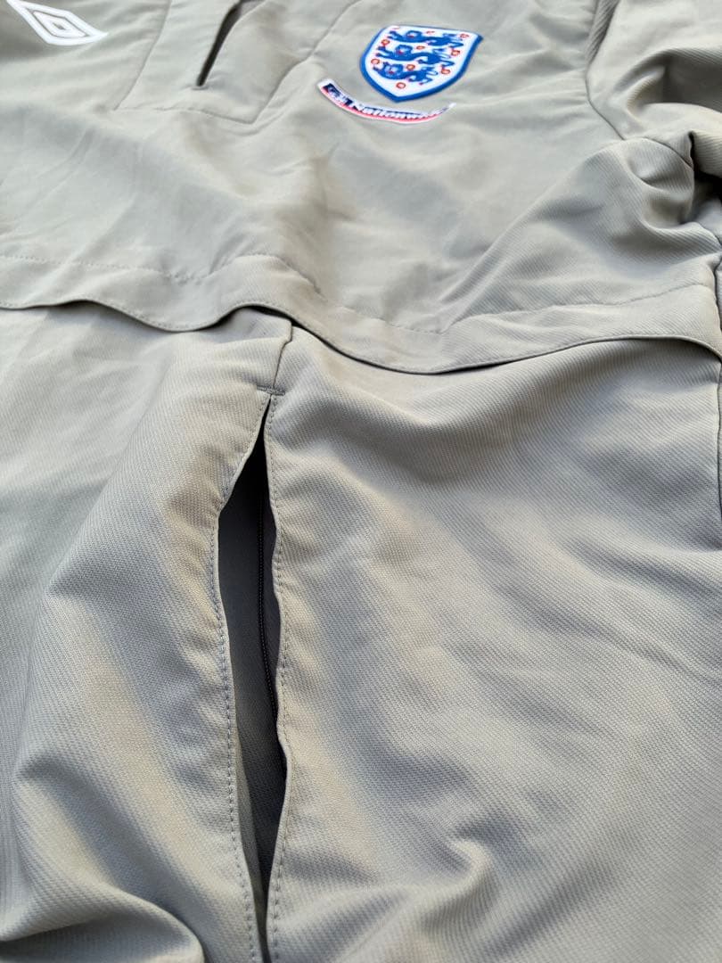 【希少カラー】アンブロxイングランド代表/ドリルトップ/ピステ