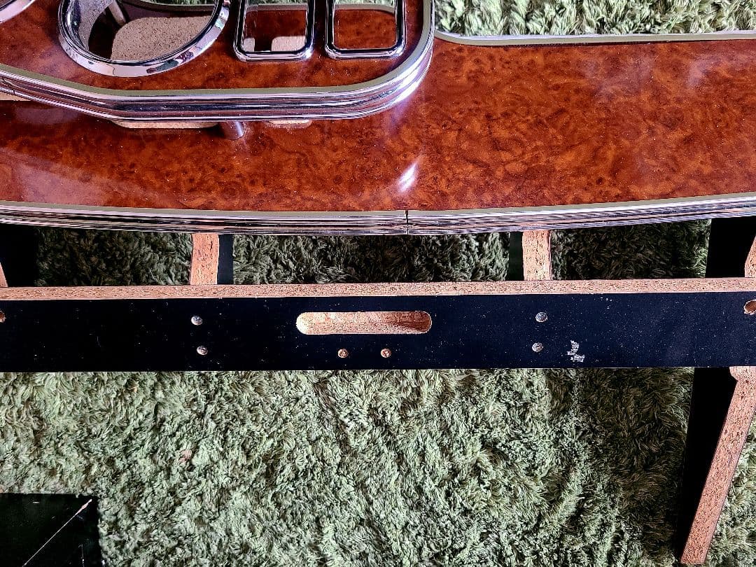 17クラウン専用　茶木目調フロントテーブル