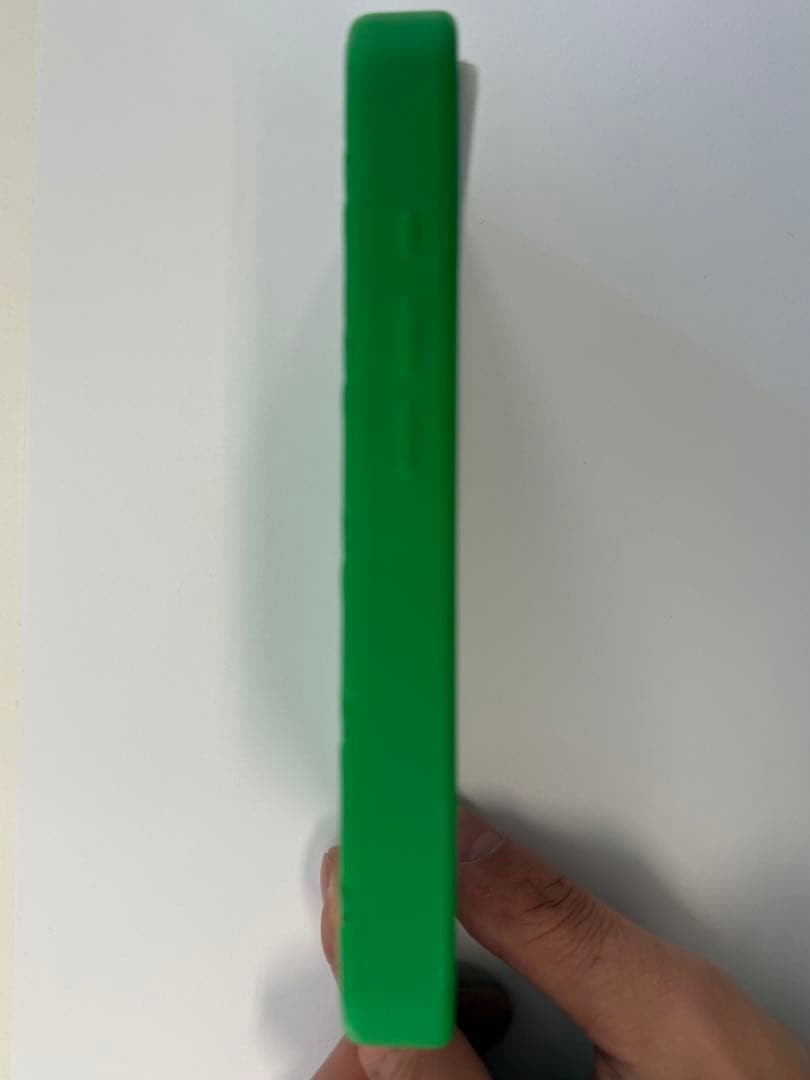 ボッテガヴェネタBOTTEGA VENETA iPhone16Proケース